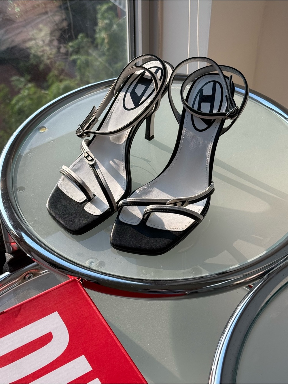 DIESEL Black And White D-Venus Heeled Sandals (Tabi) - Purchased In Japan